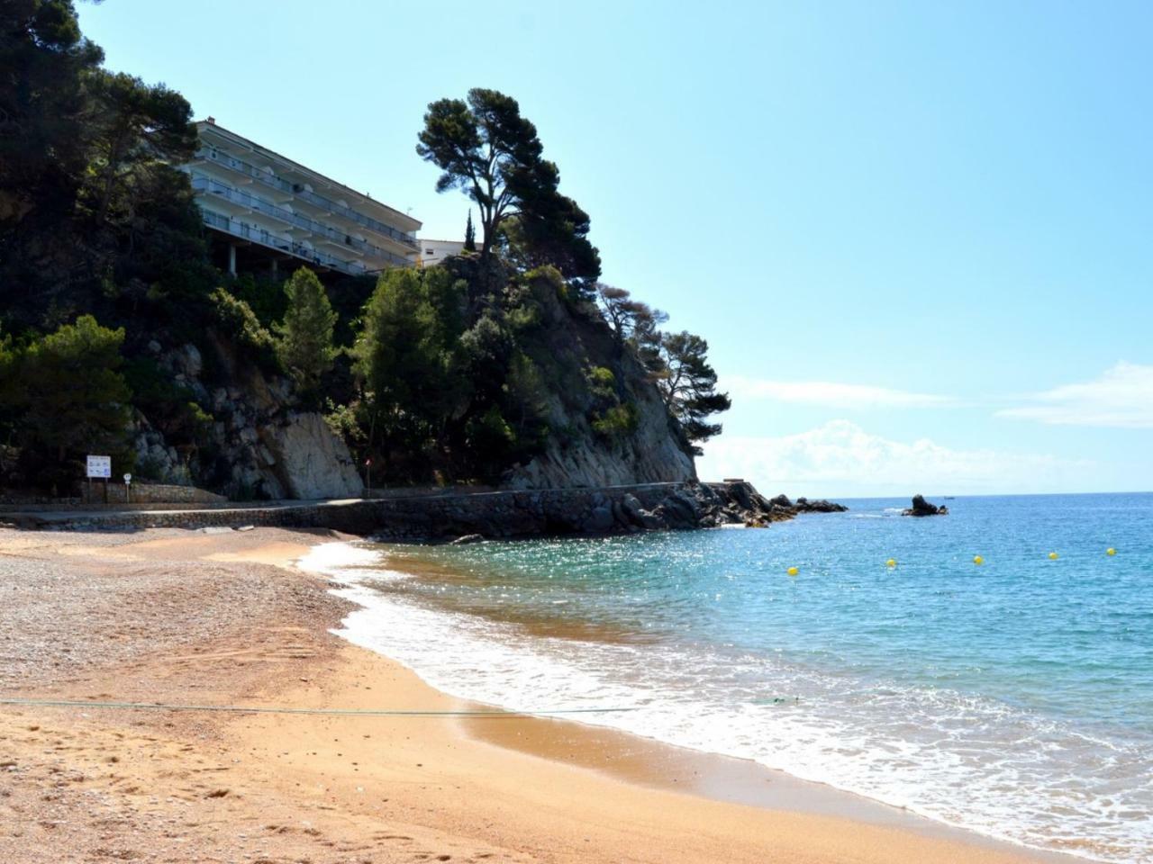 Studios Face A La Mer - Cala Llevado Тосса-де-Мар Экстерьер фото